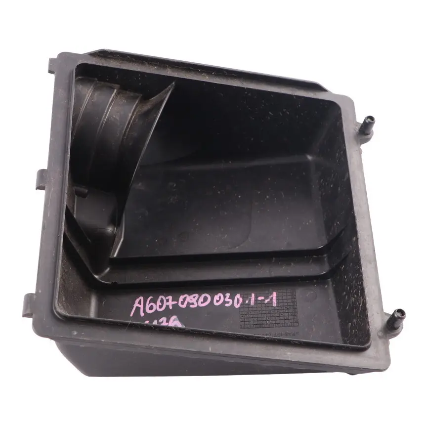 Air Filter Mercedes W176 A-Class OM607 Box Silencer Housing - SKU A6070900301-1 - Part number A6070900301
