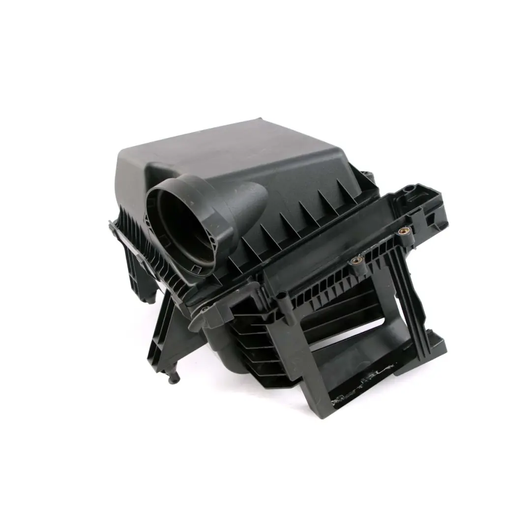 OM607 Luftfilter Box Schalldämpfergehäuse für Mercedes W176 mit Teilenummer A6070900301 Mercedes W176 OM607 Luftfilter Box Schalldämpfergehäuse - SKU A6070900301 - Teilenummer A6070900301