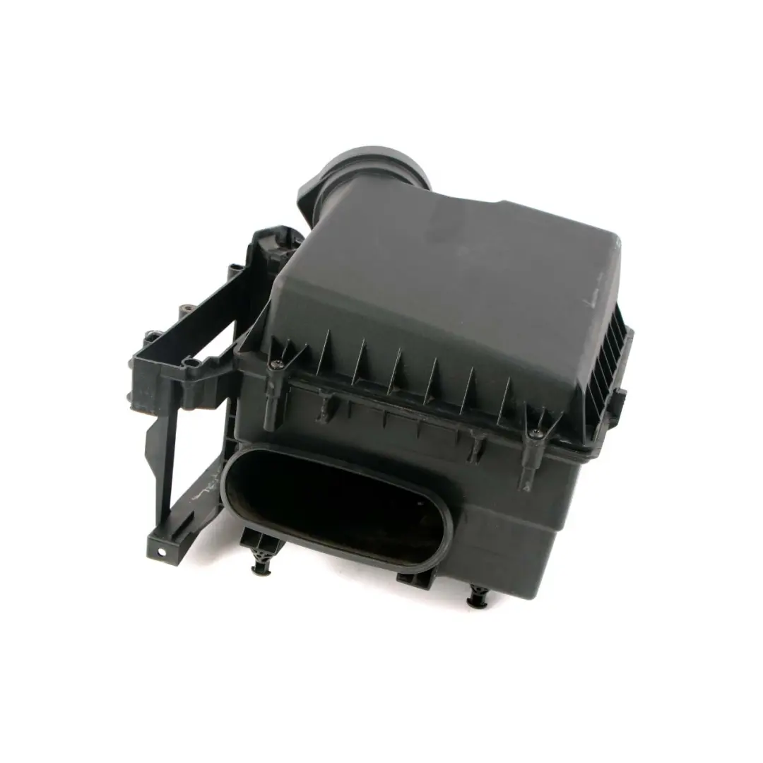 Filtre à air OM607 Box Silencer Housing pour Mercedes W176 à propos du numéro de pièce A6070900301 Mercedes W176 Filtre à air OM607 Box Silencer Housing - SKU A6070900301 - Numéro de pièce A6070900301