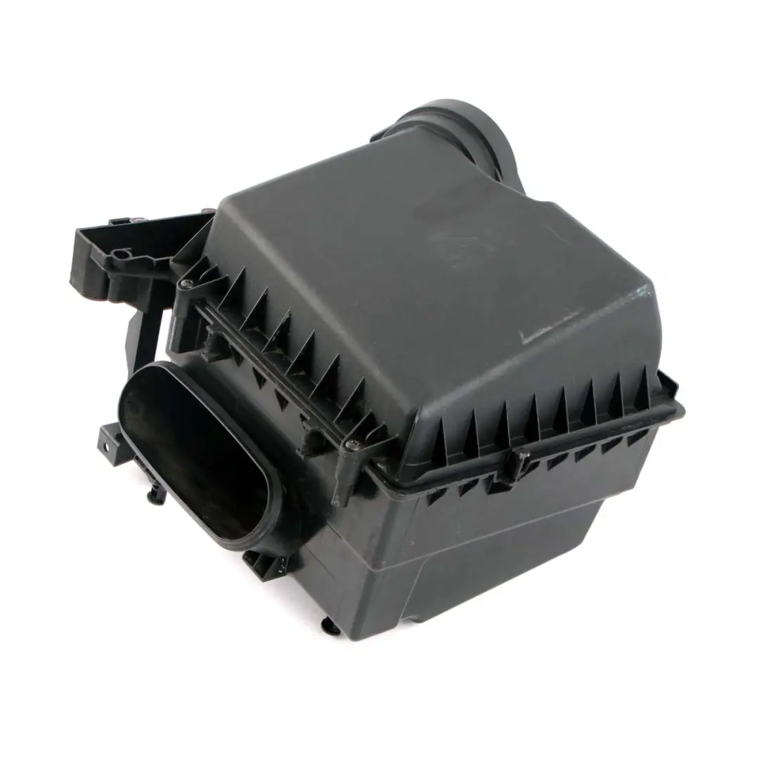 Filtre à air OM607 Box Silencer Housing pour Mercedes W176 à propos du numéro de pièce A6070900301 Mercedes W176 Filtre à air OM607 Box Silencer Housing - SKU A6070900301 - Numéro de pièce A6070900301