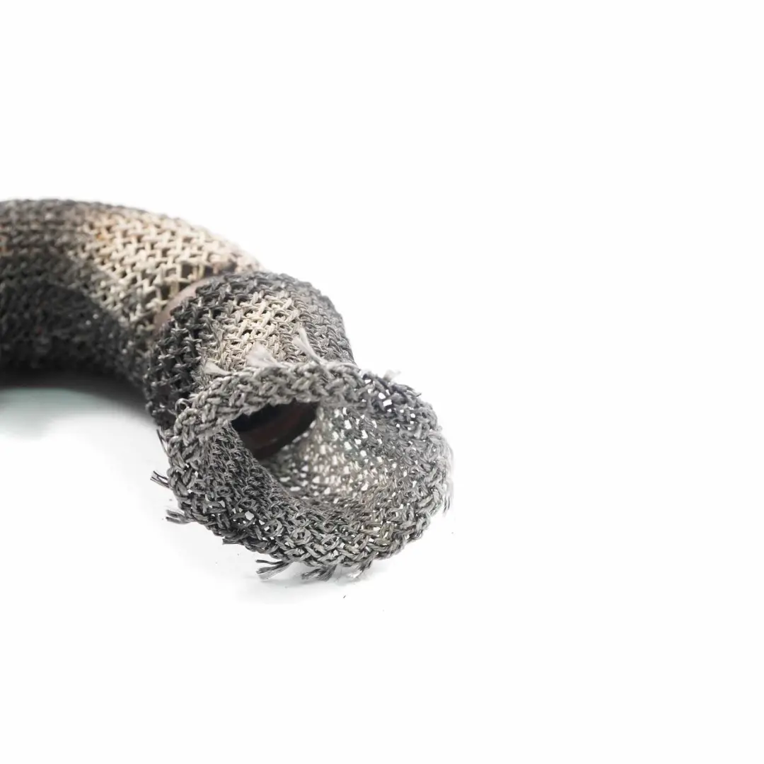 Valve Pipe Mercedes W176 W246 OM607 Connector Hose Diesel Engine to EGR with Part number A6071400008 EGR Valve Pipe Mercedes W176 W246 OM607 Connector Hose Diesel Engine - SKU A6071400008 - Part number A6071400008