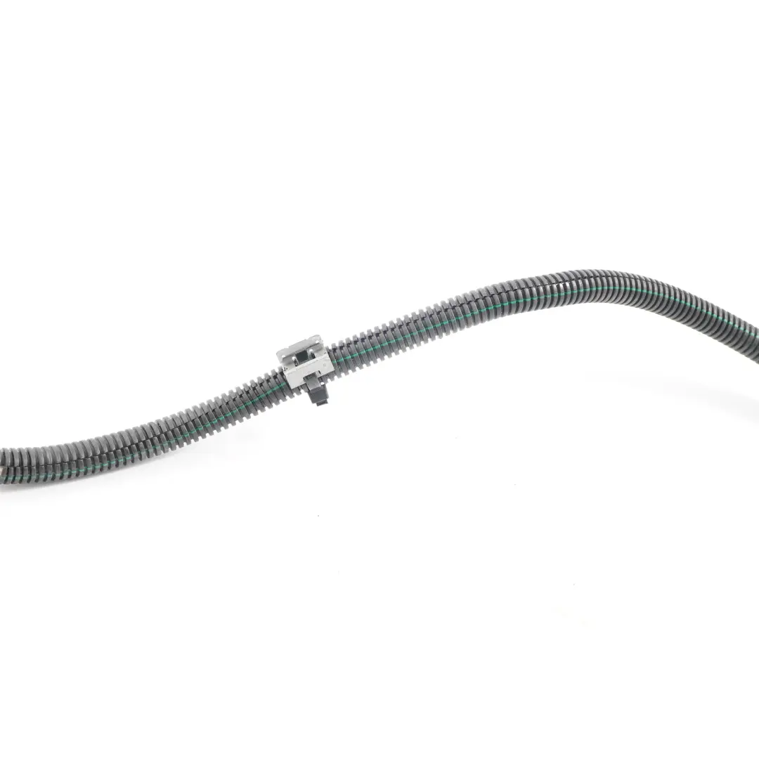 OM607 Podgrzewacz płynu chłodzący do Mercedes W176 o numerze A6071500054 Mercedes W176 OM607 Podgrzewacz płynu chłodzący - SKU A6071500054 - Numer Części A6071500054