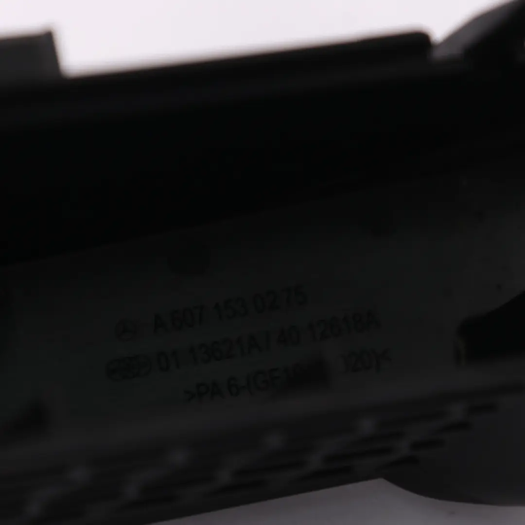 Scatola filtro aria Silenziatore Copertura Alloggiamento per Mercedes W176 W246 con numero di parte A6071530275 Mercedes W176 W246 Scatola filtro aria Silenziatore Copertura Alloggiamento - SKU A6071530275 - Numero di parte A6071530275