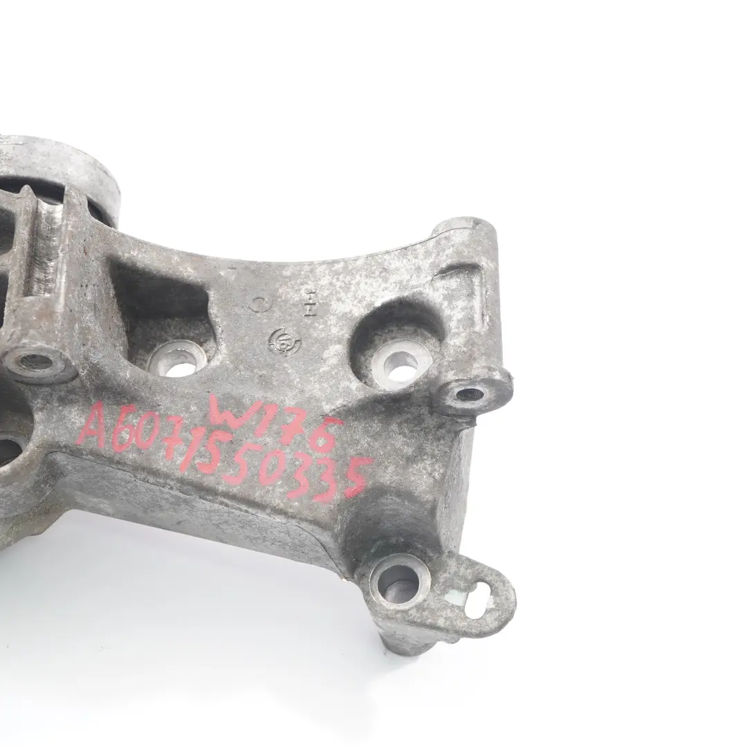 Tensor de la correa alternador Mercedes W176 OM607 Diesel Soporte para con número de pieza A6071550335 Tensor de la correa alternador Mercedes W176 OM607 Diesel Soporte - SKU A6071550335 - Número de pieza A6071550335