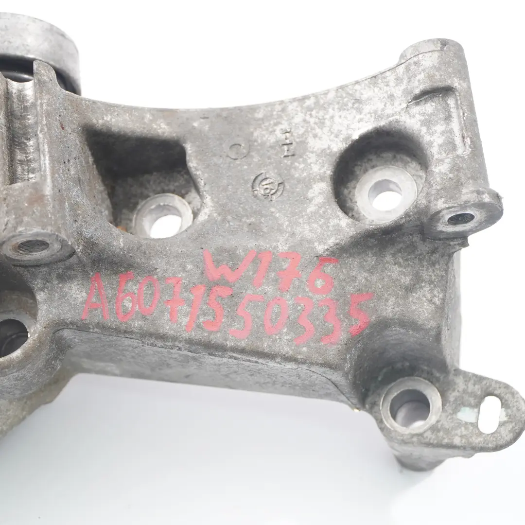 Tensor de la correa alternador Mercedes W176 OM607 Diesel Soporte para con número de pieza A6071550335 Tensor de la correa alternador Mercedes W176 OM607 Diesel Soporte - SKU A6071550335 - Número de pieza A6071550335