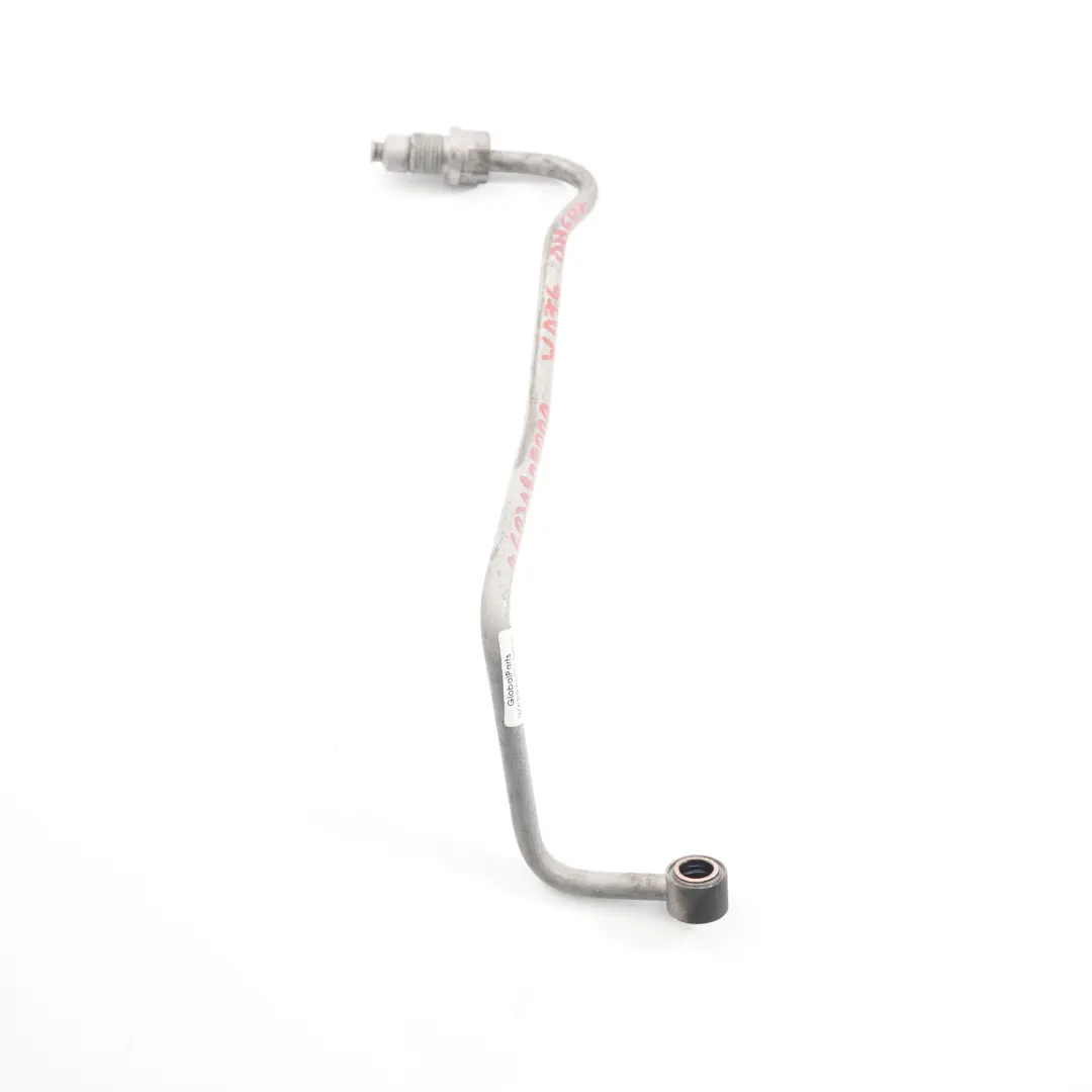 OM607 Turbo Tubo Alimentación Aceite para Mercedes W176 W246 con número de pieza A6071800000 Mercedes W176 W246 OM607 Turbo Tubo Alimentación Aceite - SKU A6071800000 - Número de pieza A6071800000