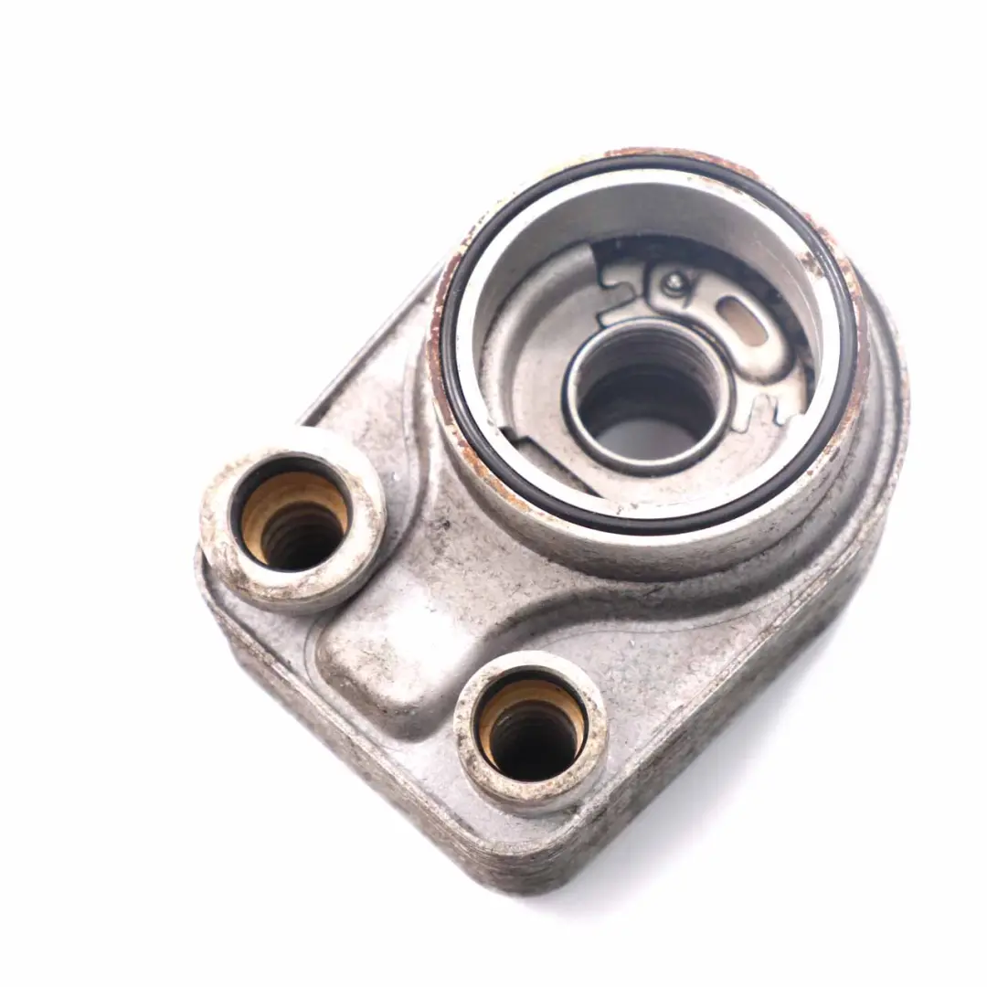 Wärmetauscher Motorölkühler Einheit für Mercedes W415 Citan Renault mit Teilenummer A6071800237 Mercedes W415 Citan Renault Wärmetauscher Motorölkühler Einheit - SKU A6071800237 - Teilenummer A6071800237