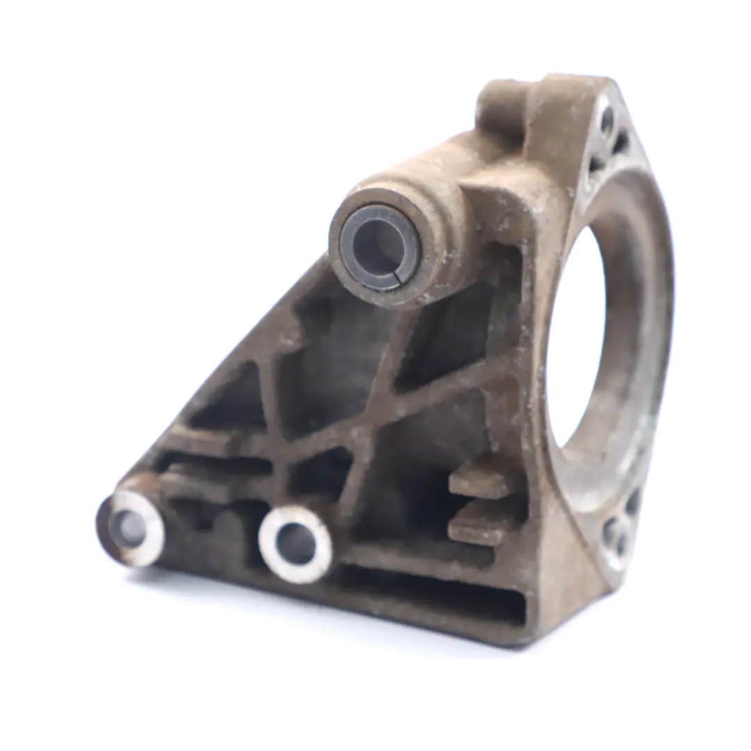 OM607 Motore cuscinetto supporto inferiore destro posteriore per Mercedes W176 con numero di parte A6072050101 Mercedes W176 OM607 Motore cuscinetto supporto inferiore destro posteriore - SKU A6072050101 - Numero di parte A6072050101