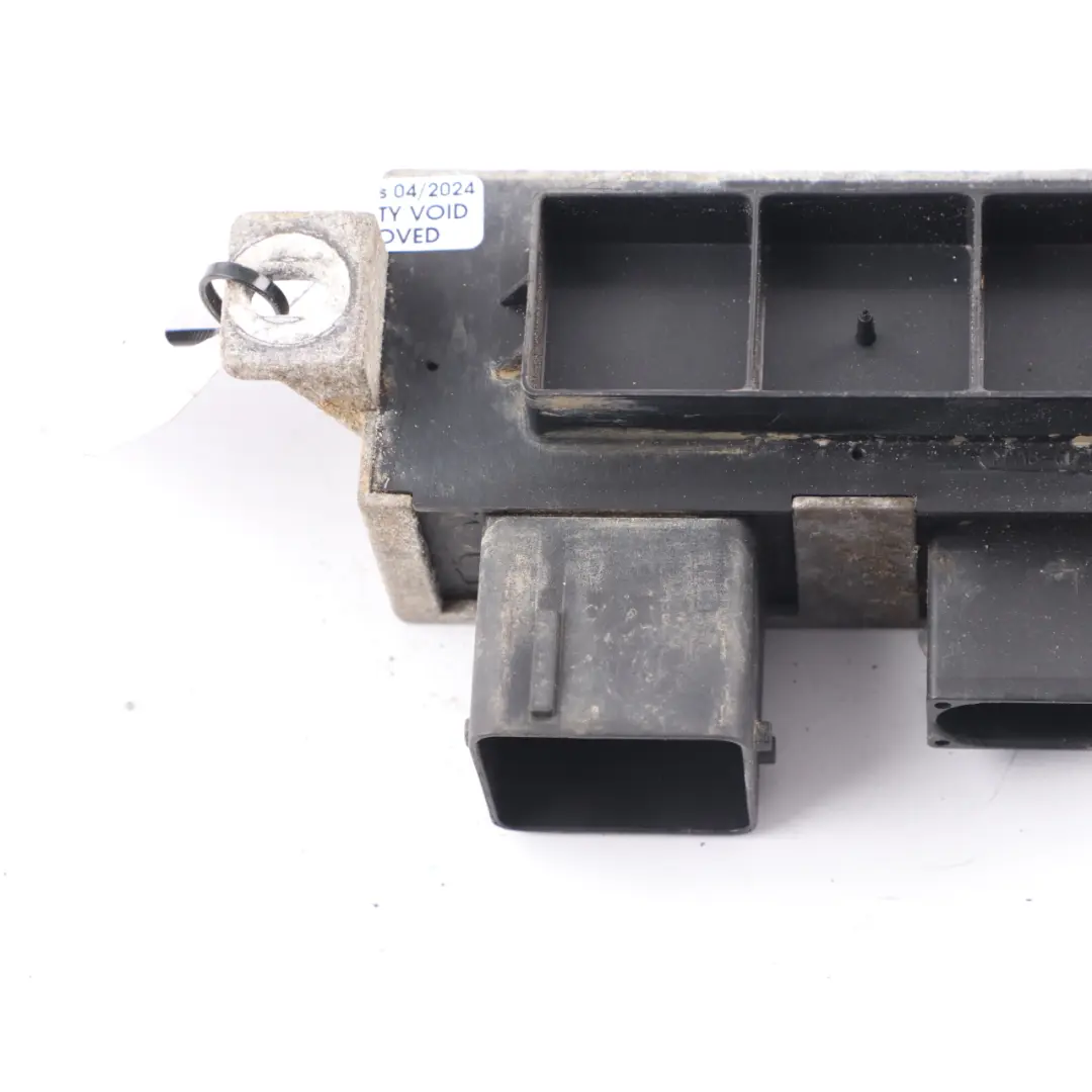 Glow Plug Mercedes W176 W246 Relay Unit Module Diesel Engine to with Part number A6079000500 Glow Plug Mercedes W176 W246 Relay Unit Module Diesel Engine - SKU A6079000500 - Part number A6079000500