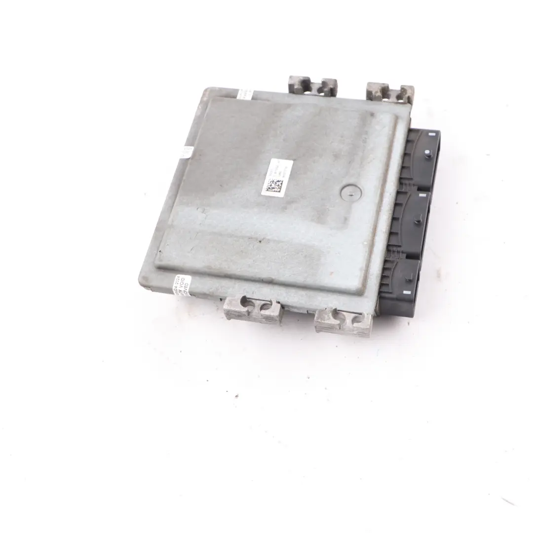 A180 CDI OM607.951 109HP Engine ECU Manual to Mercedes W176 with Part number A6079001800 Mercedes W176 A180 CDI OM607.951 109HP Engine ECU Manual - SKU A6079001800-3 - Part number A6079001800