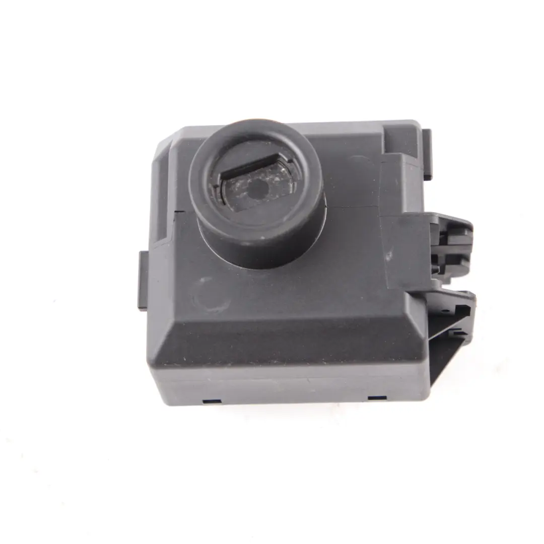 A180 CDI OM607 Engine Module ECU Keys Lock Automatic to Mercedes W176 with Part number A6079002200 Mercedes W176 A180 CDI OM607 Engine Module ECU Keys Lock Automatic - SKU A6079002200-1 - Part number A6079002200