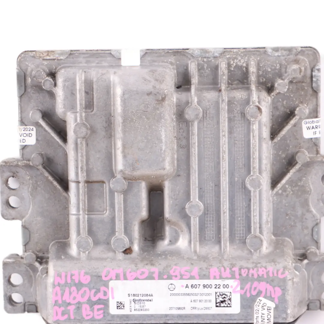 Mercedes W176 A180 CDI OM607 109HP BlueEFFICIENCY Unité moteur ECU - SKU A6079002200-2 - Numéro de pièce A6079002200