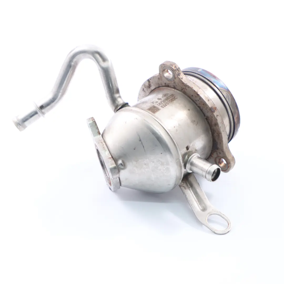 OM608 Diesel Chłodnica Spalin EGR 147359823R do Mercedes W177 o numerze A6081400075 Mercedes W177 OM608 Diesel Chłodnica Spalin EGR 147359823R - SKU A6081400075 - Numer Części A6081400075