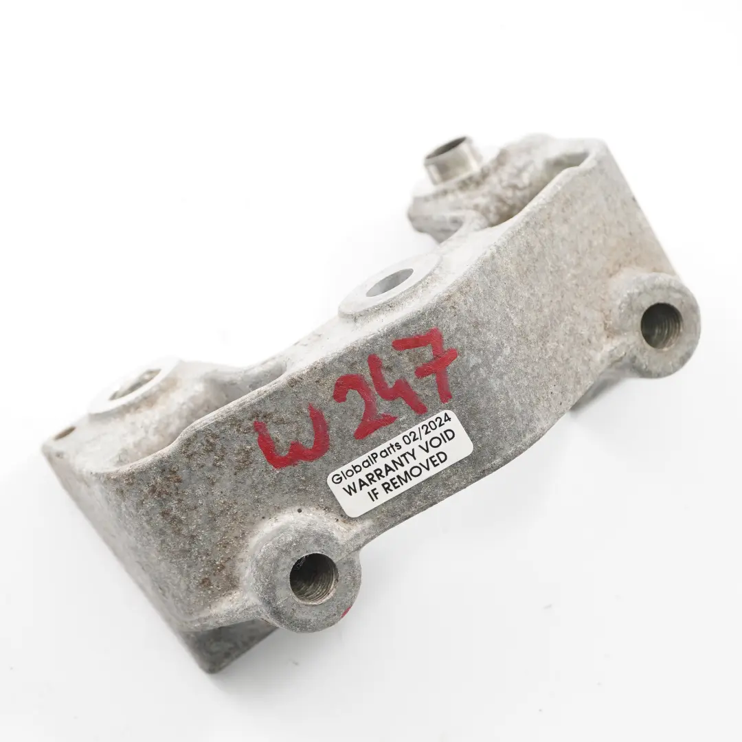 OM608 Łapa Wspornik Mocowanie Silnika do Mercedes W177 W247 o numerze A6082200100 Mercedes W177 W247 OM608 Łapa Wspornik Mocowanie Silnika - SKU A6082200100 - Numer Części A6082200100