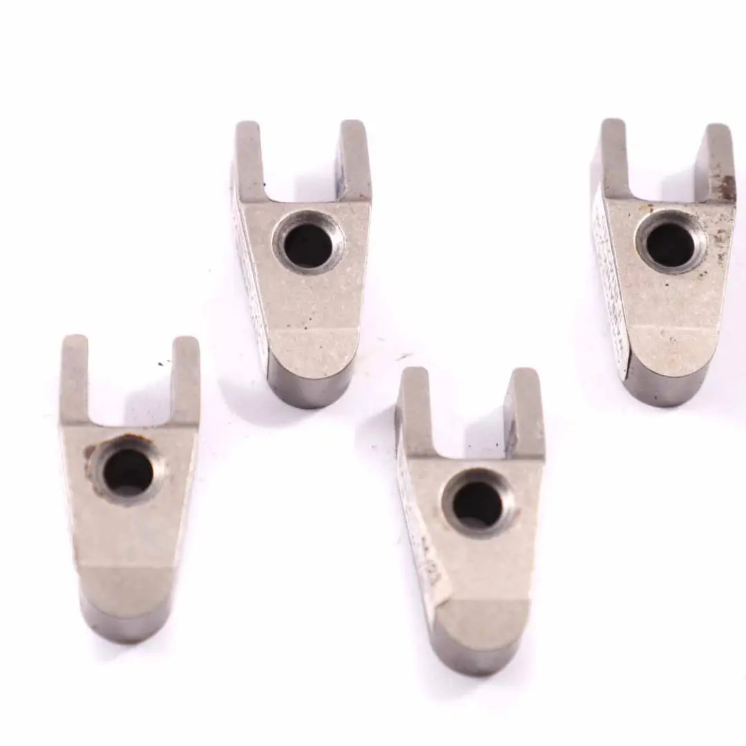 Soporte inyector Mercedes W203 W209 W211 W639 Juego soporte inyector para con número de pieza A6110160738 Soporte inyector Mercedes W203 W209 W211 W639 Juego soporte inyector - SKU A6110160738-1 - Número de pieza A6110160738