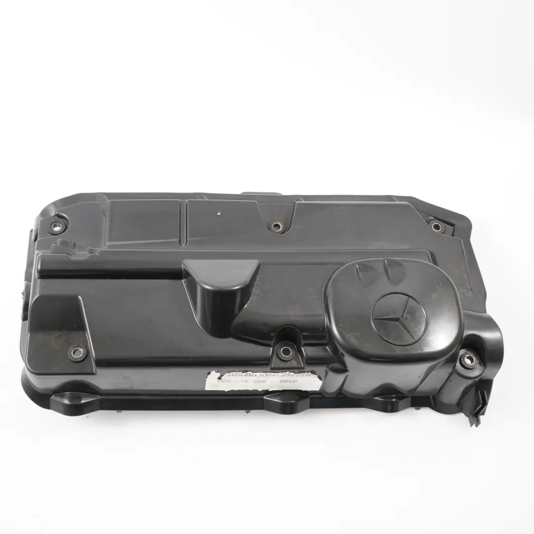 Couvre Culasse Mercedes W901 W903 OM611 CDI Diesel Soupape A6110162824 pour à propos du numéro de pièce A6110163224 Couvre Culasse Mercedes W901 W903 OM611 CDI Diesel Soupape A6110162824 - SKU A6110163224 - Numéro de pièce A6110163224