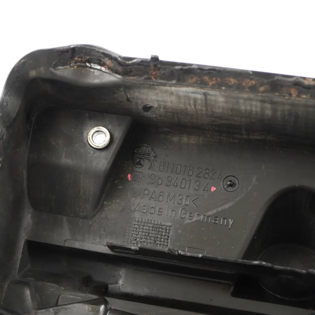 Valve Cover Mercedes W901 W903 OM611 CDI Diesel Cylinder Head A6110162824 to with Part number A6110163224 Valve Cover Mercedes W901 W903 OM611 CDI Diesel Cylinder Head A6110162824 - SKU A6110163224 - Part number A6110163224