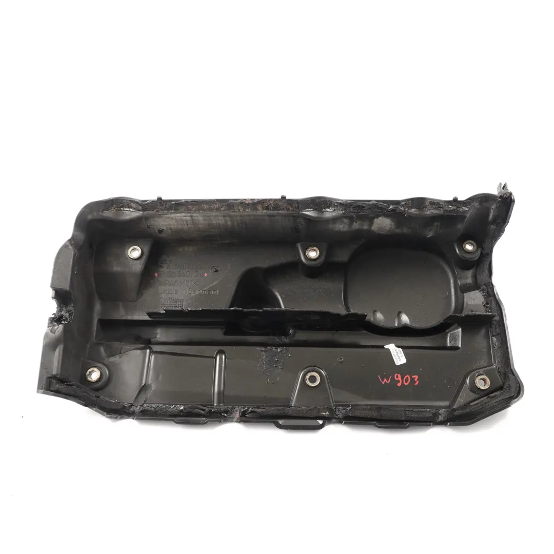 Coprivalvola Mercedes W901 W903 OM611 CDI Diesel Testa Del Cilindro A6110162824 per con numero di parte A6110163224 Coprivalvola Mercedes W901 W903 OM611 CDI Diesel Testa Del Cilindro A6110162824 - SKU A6110163224 - Numero di parte A6110163224