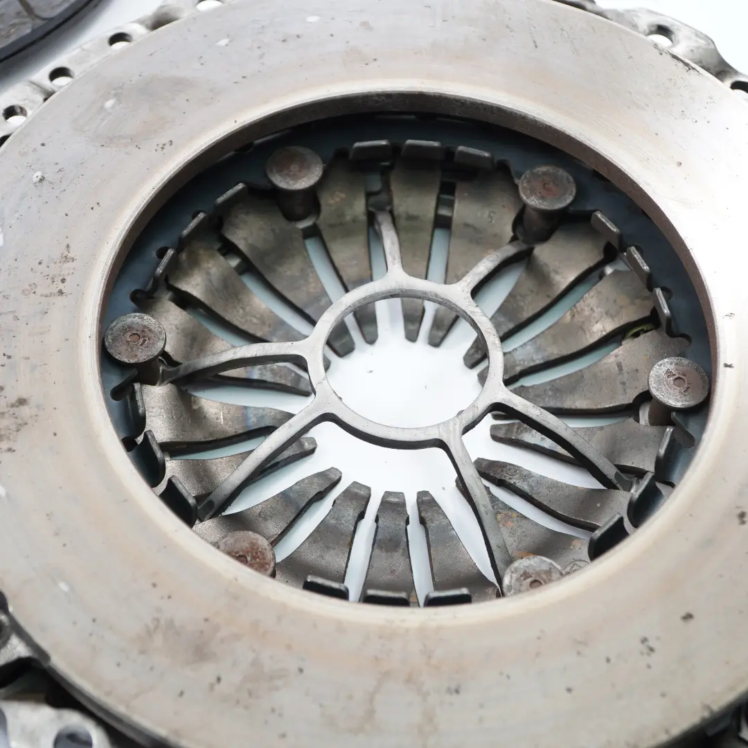 W903 OM611 Dual Twin Mass Flywheel Clutch Kit to Mercedes Sprinter with Part number A6110302005 Mercedes Sprinter W903 OM611 Dual Twin Mass Flywheel Clutch Kit - SKU A6110302005 - Part number A6110302005