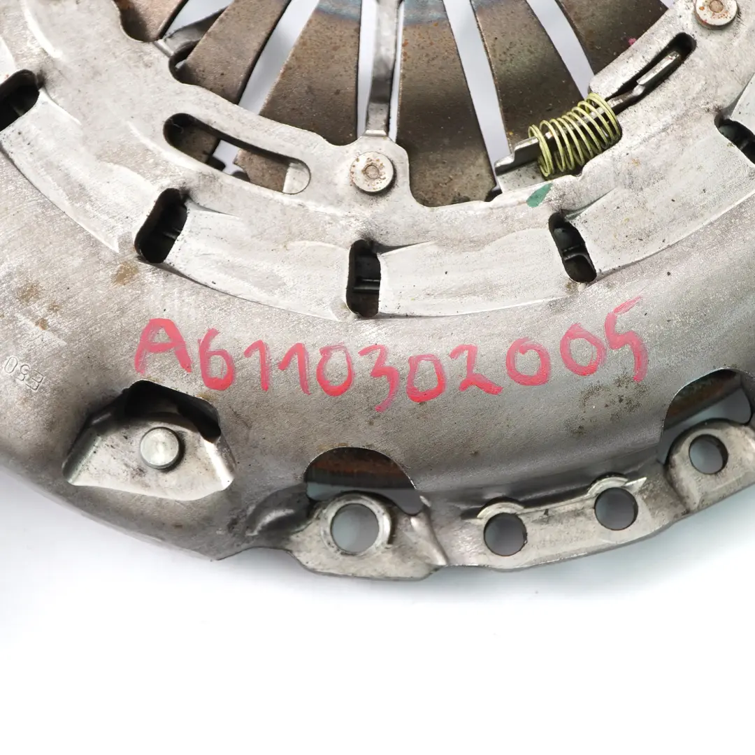 W903 OM611 Kit frizione a doppia massa per Mercedes Sprinter con numero di parte A6110302005 Mercedes Sprinter W903 OM611 Kit frizione a doppia massa - SKU A6110302005 - Numero di parte A6110302005