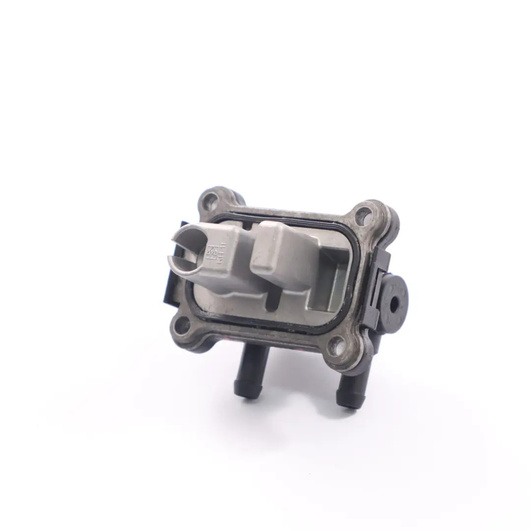 OM611 Refroidisseur carburant diesel liquide pour Mercedes W163 W203 à propos du numéro de pièce A6110700179 Mercedes W163 W203 OM611 Refroidisseur carburant diesel liquide - SKU A6110700179-1 - Numéro de pièce A6110700179