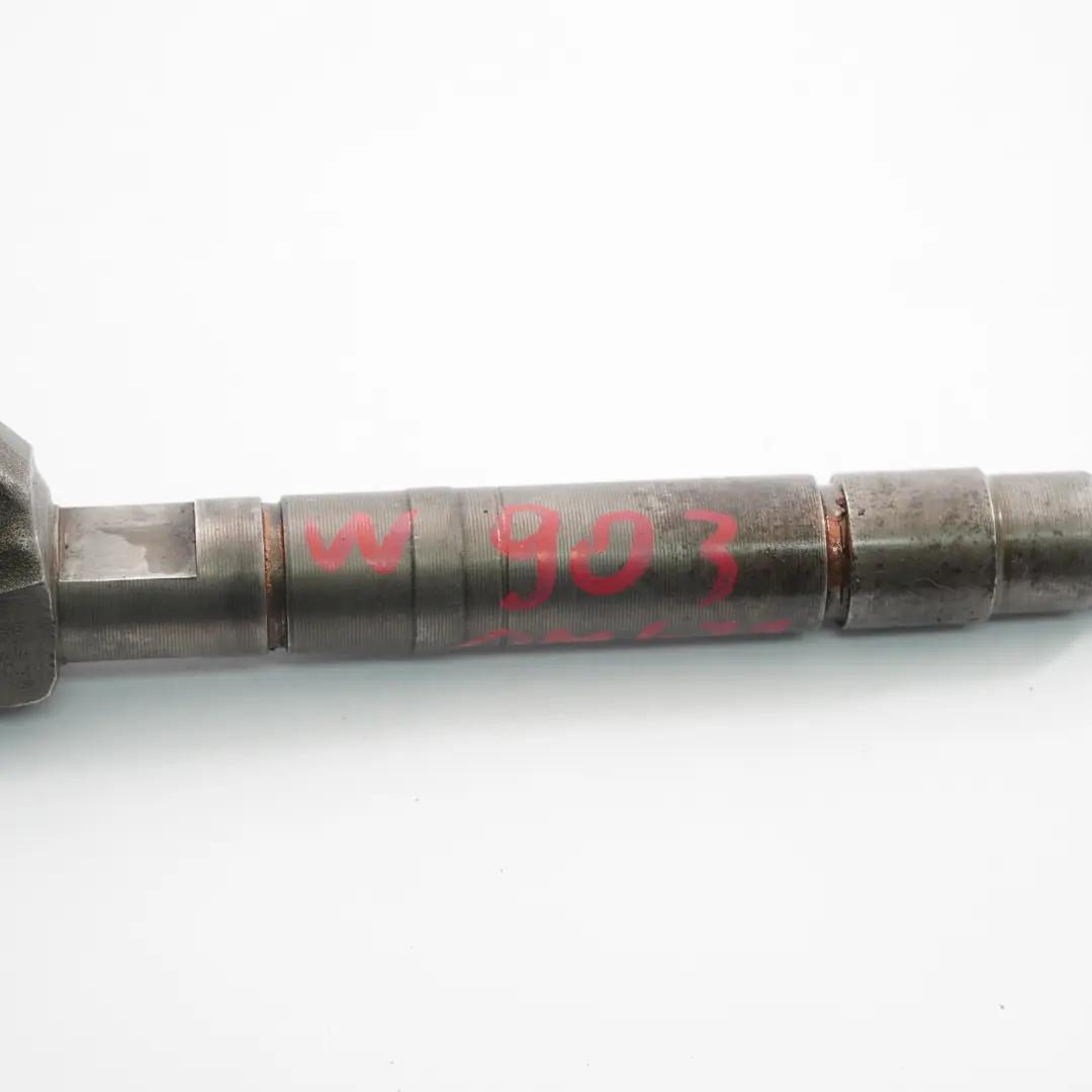 Injector Mercedes Sprinter W901 W903 OM611 Injection Nozzle to Fuel with Part number A6110701687 Fuel Injector Mercedes Sprinter W901 W903 OM611 Injection Nozzle - SKU A6110701687 - Part number A6110701687