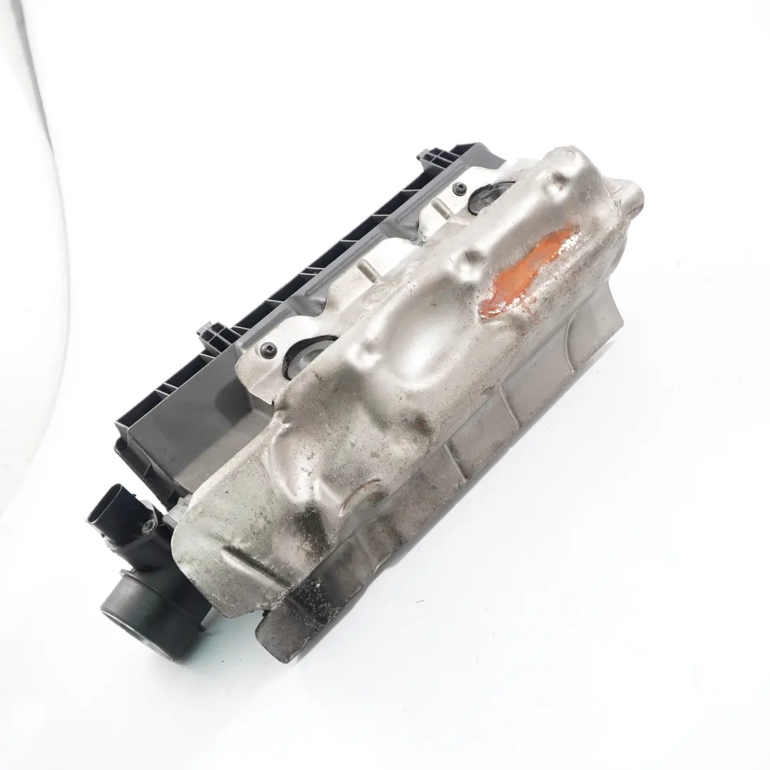 Filtro Aria Box A6120900901 per Mercedes W203 W163 2.7 CDI Diesel con numero di parte A6110902301 Mercedes W203 W163 2.7 CDI Diesel Filtro Aria Box A6120900901 - SKU A6110902301 - Numero di parte A6110902301