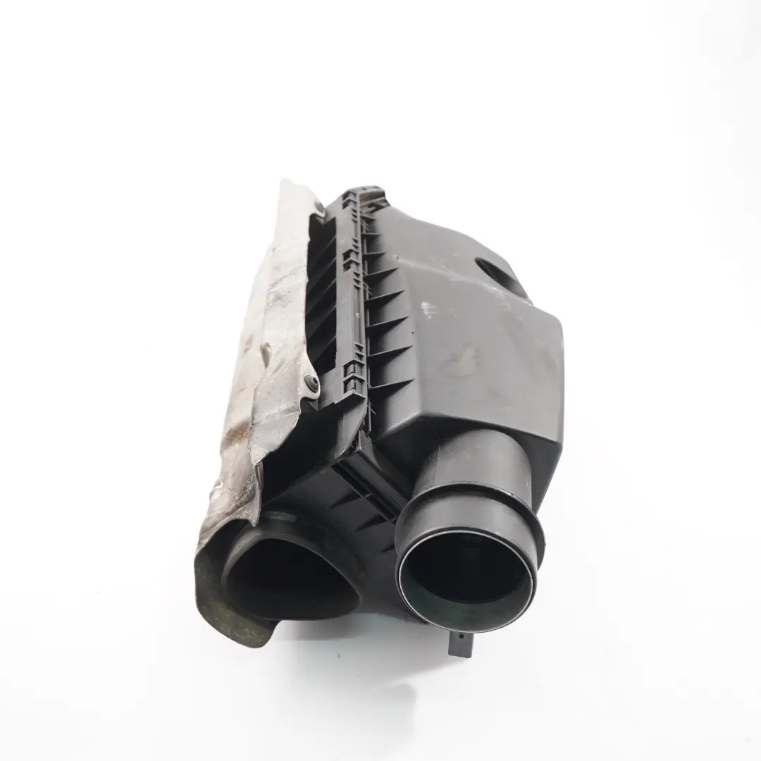 Boîtier filtre air A6120900901 pour Mercedes W203 W163 2.7 CDI Diesel à propos du numéro de pièce A6110902301 Mercedes W203 W163 2.7 CDI Diesel Boîtier filtre air A6120900901 - SKU A6110902301 - Numéro de pièce A6110902301