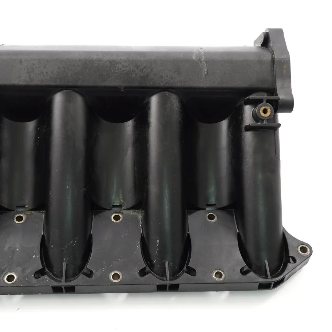 Collettore Aspirazione Mercedes W903 OM611 Diesel Presa Aria per con numero di parte A6110902637 Collettore Aspirazione Mercedes W903 OM611 Diesel Presa Aria - SKU A6110902637 - Numero di parte A6110902637