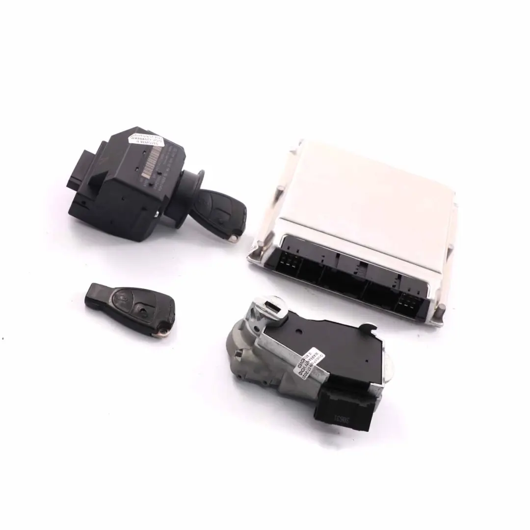 C220CDI OM611.692 116HP Motor Unidad ECU Kit Key Lock para Mercedes W203 con número de pieza A6111537779 Mercedes W203 C220CDI OM611.692 116HP Motor Unidad ECU Kit Key Lock - SKU A6111537779-1 - Número de pieza A6111537779