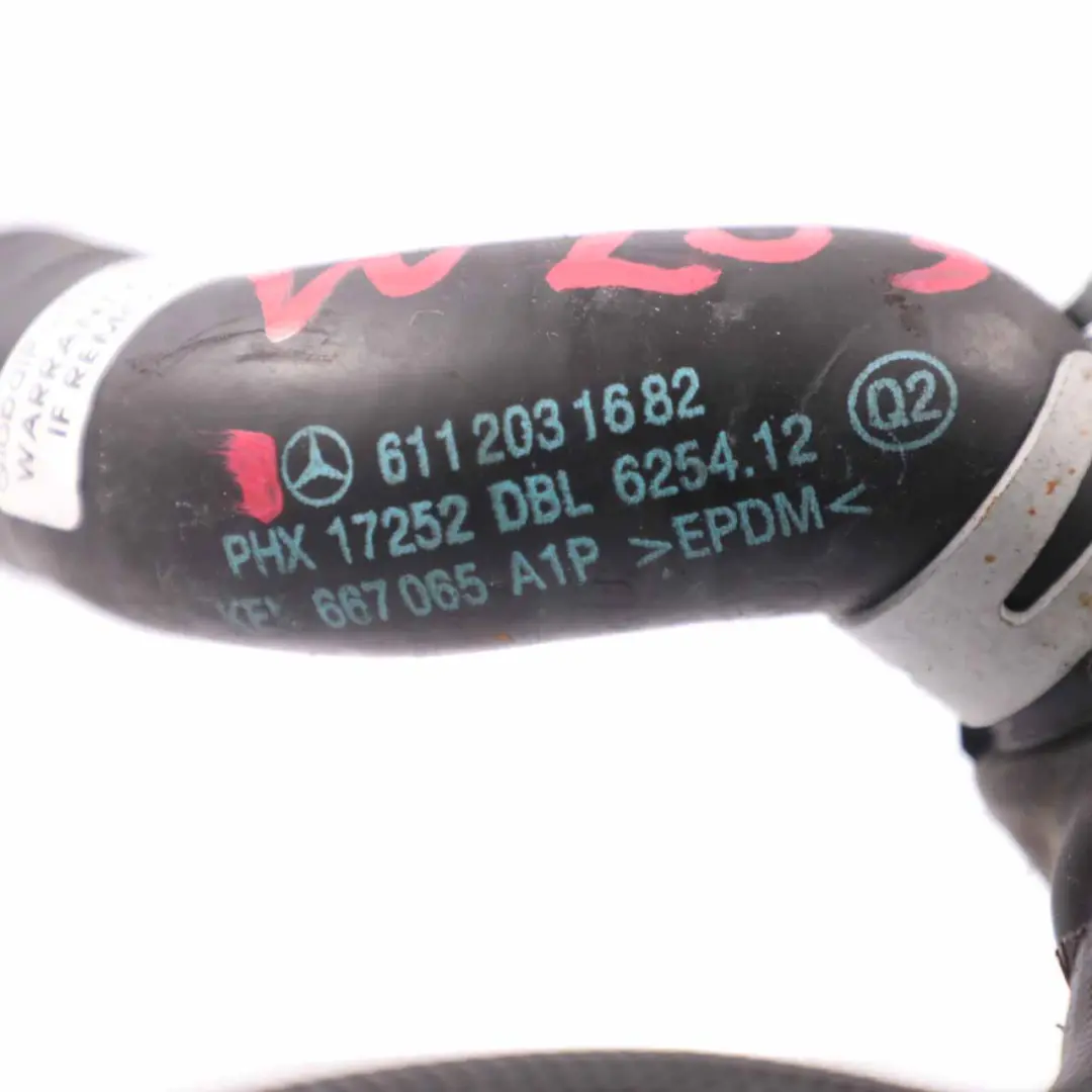 OM611 Tuyau d'eau Pompe à eau Coolant Pipe Line pour Mercedes W203 à propos du numéro de pièce A6112031682 Mercedes W203 OM611 Tuyau d'eau Pompe à eau Coolant Pipe Line - SKU A6112031682 - Numéro de pièce A6112031682