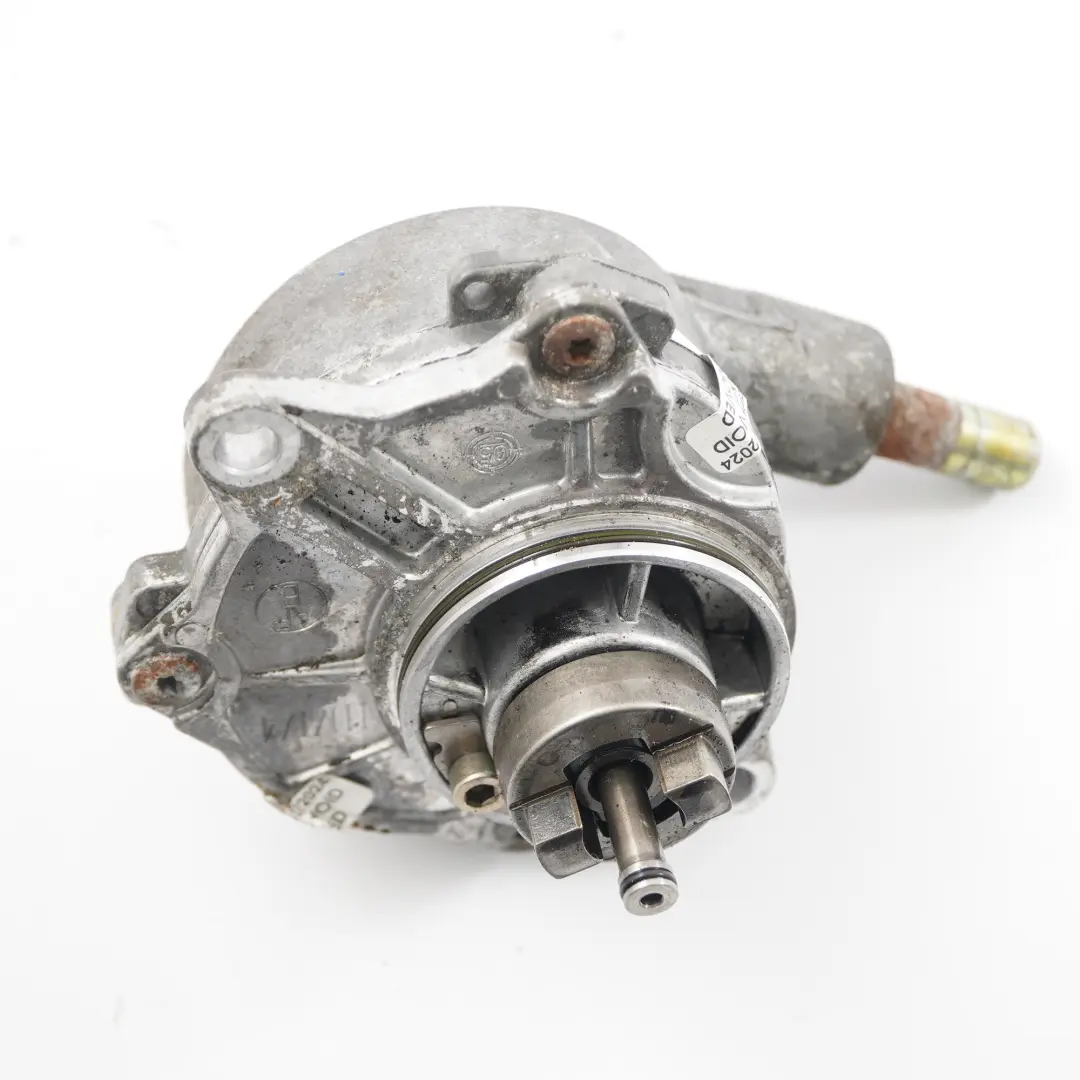 W901 W902 W903 W904 W905 OM611 Vakuum Pumpe für Mercedes Sprinter mit Teilenummer A6112300265 Mercedes Sprinter W901 W902 W903 W904 W905 OM611 Vakuum Pumpe - SKU A6112300265 - Teilenummer A6112300265