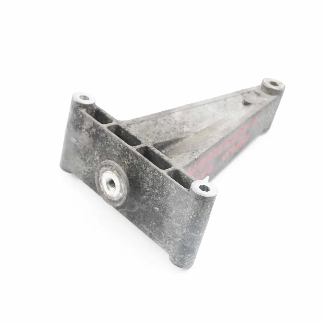 OM651 Lichtmaschine Riemenspanner Halterung Diesel für Mercedes W906 mit Teilenummer A6112341039 Mercedes W906 OM651 Lichtmaschine Riemenspanner Halterung Diesel - SKU A6112341039-1 - Teilenummer A6112341039