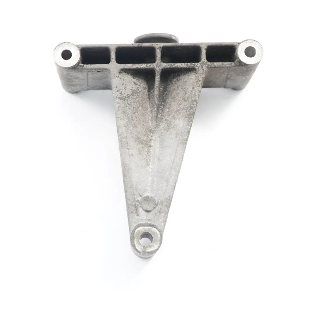 Mercedes W906 OM651 Support montage tendeur courroie d'alternateur - SKU A6112341039-1 - Numéro de pièce A6112341039