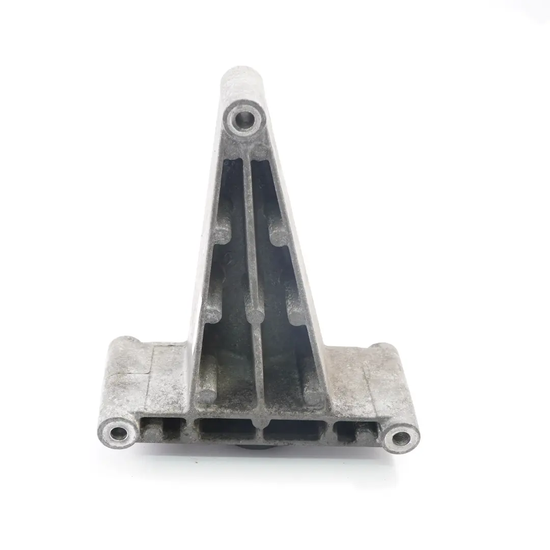 Mercedes W906 OM651 Support montage tendeur courroie d'alternateur - SKU A6112341039-1 - Numéro de pièce A6112341039