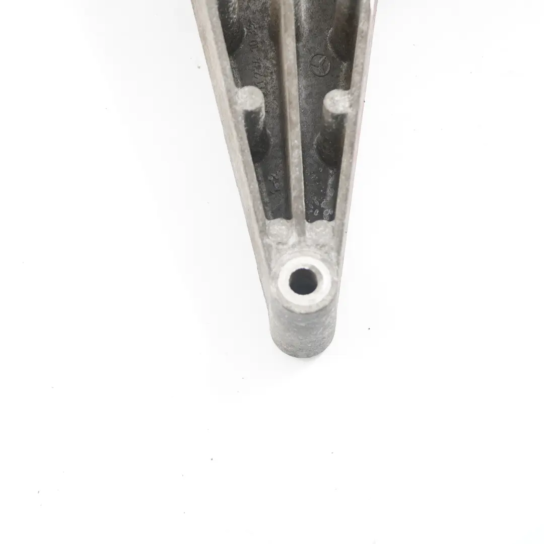 OM651 Lichtmaschine Riemenspanner Halterung Diesel für Mercedes W906 mit Teilenummer A6112341039 Mercedes W906 OM651 Lichtmaschine Riemenspanner Halterung Diesel - SKU A6112341039-1 - Teilenummer A6112341039