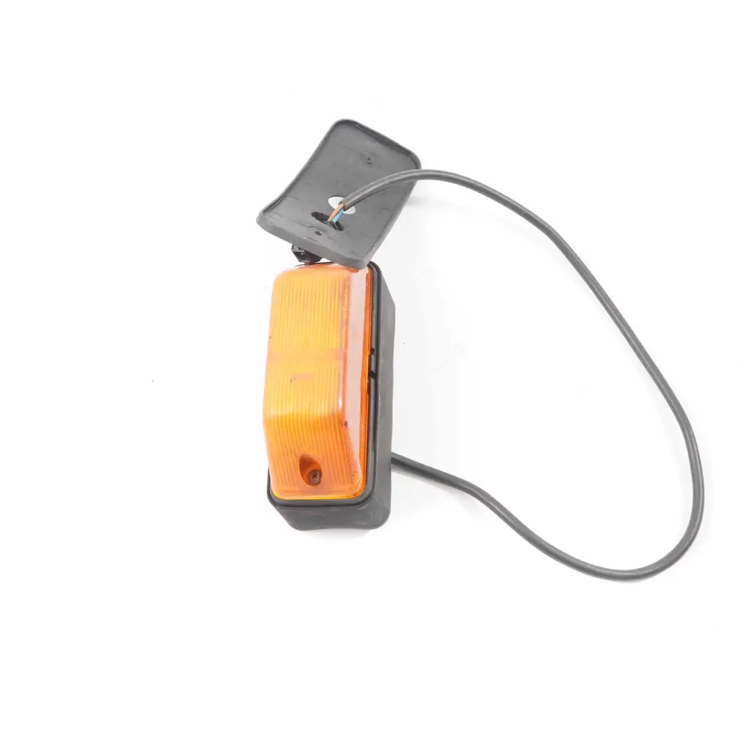 W903 Aile Lampe clignotante Panneau latéral Signal pour Mercedes Sprinter à propos du numéro de pièce A6118260085 Mercedes Sprinter W903 Aile Lampe clignotante Panneau latéral Signal - SKU A6118260085 - Numéro de pièce A6118260085