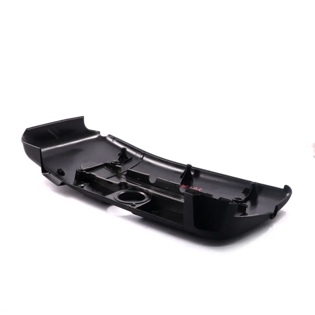  Couvercle moteur Mercedes W203 M271 Panneau acoustique Top - SKU A6120100667 - Numéro de pièce A6120100667