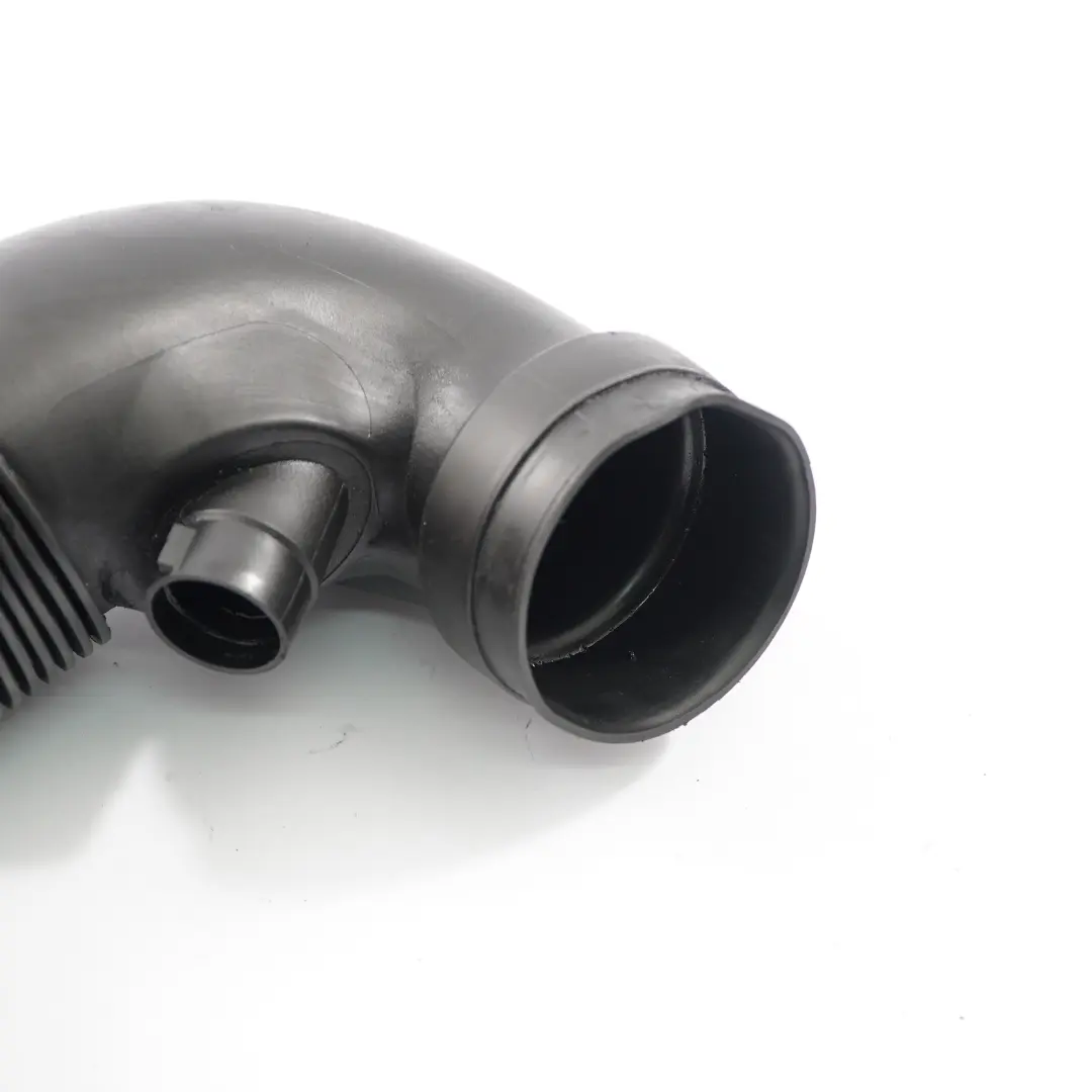 Luft ansaugrohr Mercedes W203 W209 OM612 filter Schlauch leitung für mit Teilenummer A6120940008 Luft ansaugrohr Mercedes W203 W209 OM612 filter Schlauch leitung - SKU A6120940008 - Teilenummer A6120940008