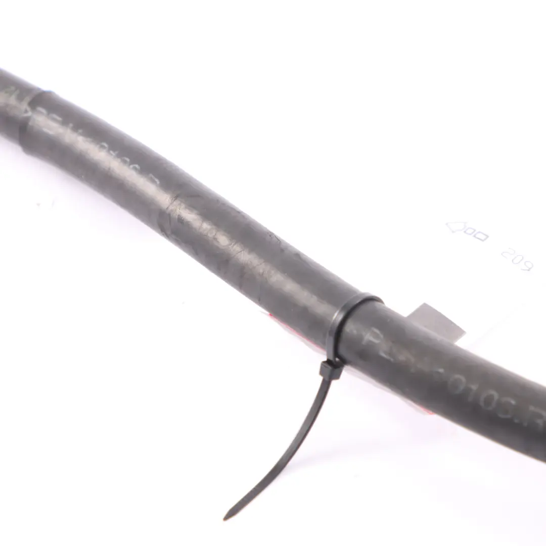  Manguera Refrigerante Mercedes W163 Diesel OM612 Radiador Enfriador Combustible - SKU A6122030382 - Número de pieza A6122030382