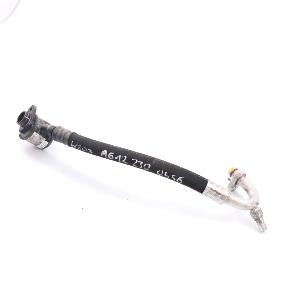 Tubo Aire Acondicionado Mercedes W203 W209 OM612 A/C Manguera para con número de pieza A6122300456 Tubo Aire Acondicionado Mercedes W203 W209 OM612 A/C Manguera - SKU A6122300456 - Número de pieza A6122300456