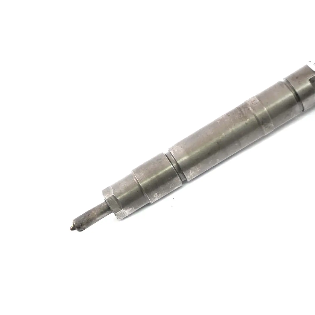 OM613 Inyector de combustible Boquilla para Mercedes W203 W210 con número de pieza A6130700687 Mercedes W203 W210 OM613 Inyector de combustible Boquilla - SKU A6130700687 - Número de pieza A6130700687