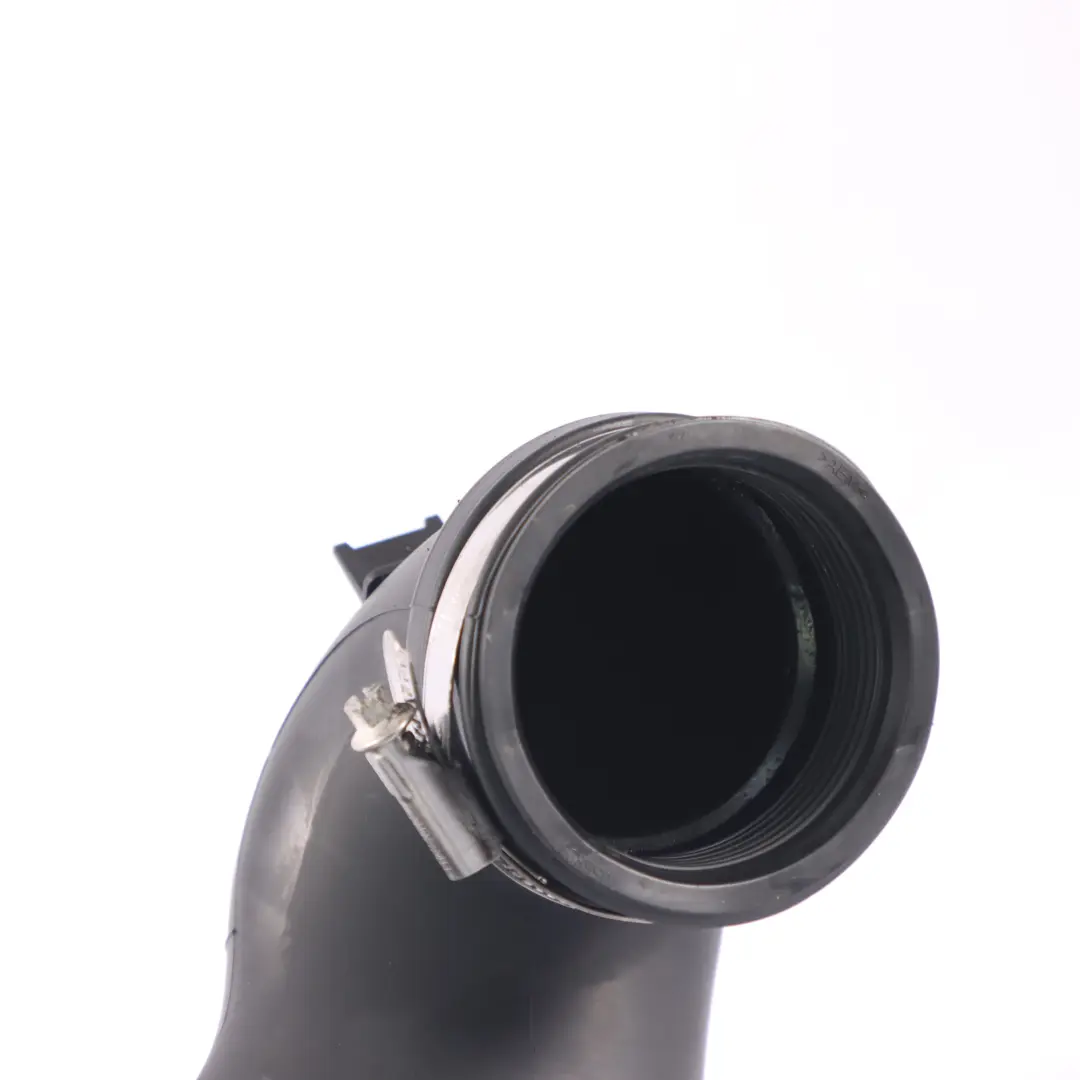 OM626 Diesel Tuyau Admission D'Air Ligne De Charge pour Mercedes W205 à propos du numéro de pièce A6260900137 Mercedes W205 OM626 Diesel Tuyau Admission D'Air Ligne De Charge - SKU A6260900137 - Numéro de pièce A6260900137