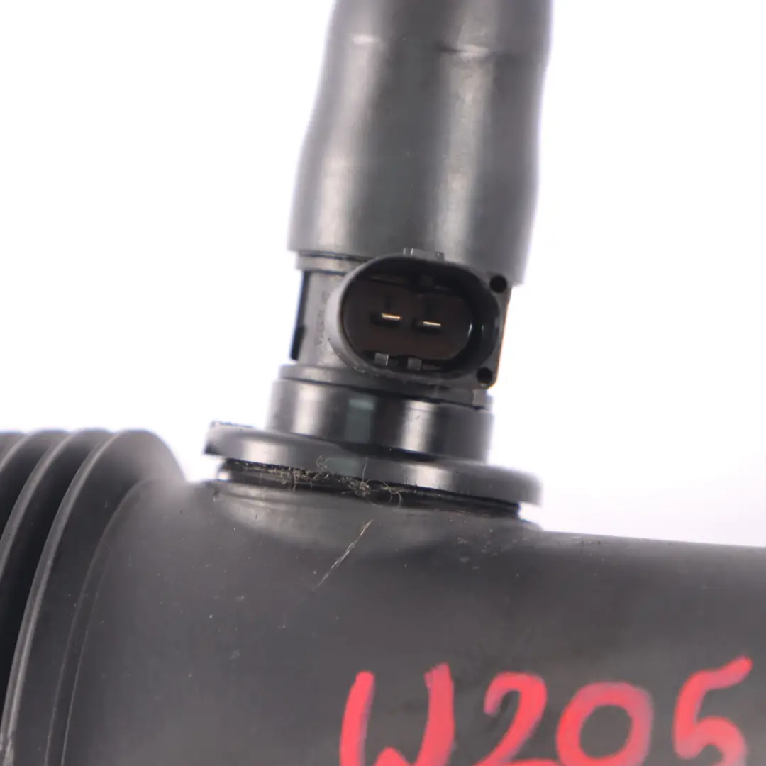 OM626 Przewód Wąż Rura Powietrza do Mercedes W205 o numerze A6260900137 Mercedes W205 OM626 Przewód Wąż Rura Powietrza - SKU A6260900137 - Numer Części A6260900137