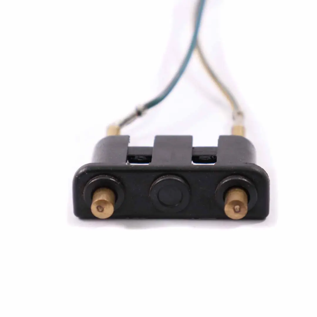 W901 W903 interrupteur latérale contact arrière gauche pour Mercedes à propos du numéro de pièce A4157580000 Mercedes W901 W903 interrupteur latérale contact arrière gauche - SKU A6318200754 - Numéro de pièce A4157580000