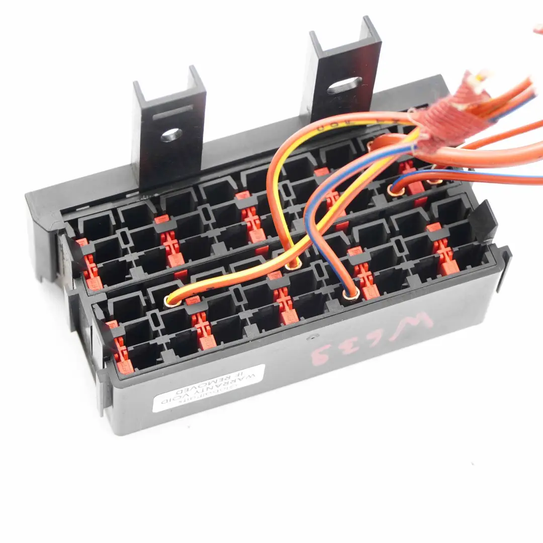 Mercedes W639 W906 Battery Terminal Fuse Box Control Unit Module - SKU A6385454440 - Part number A6385454440