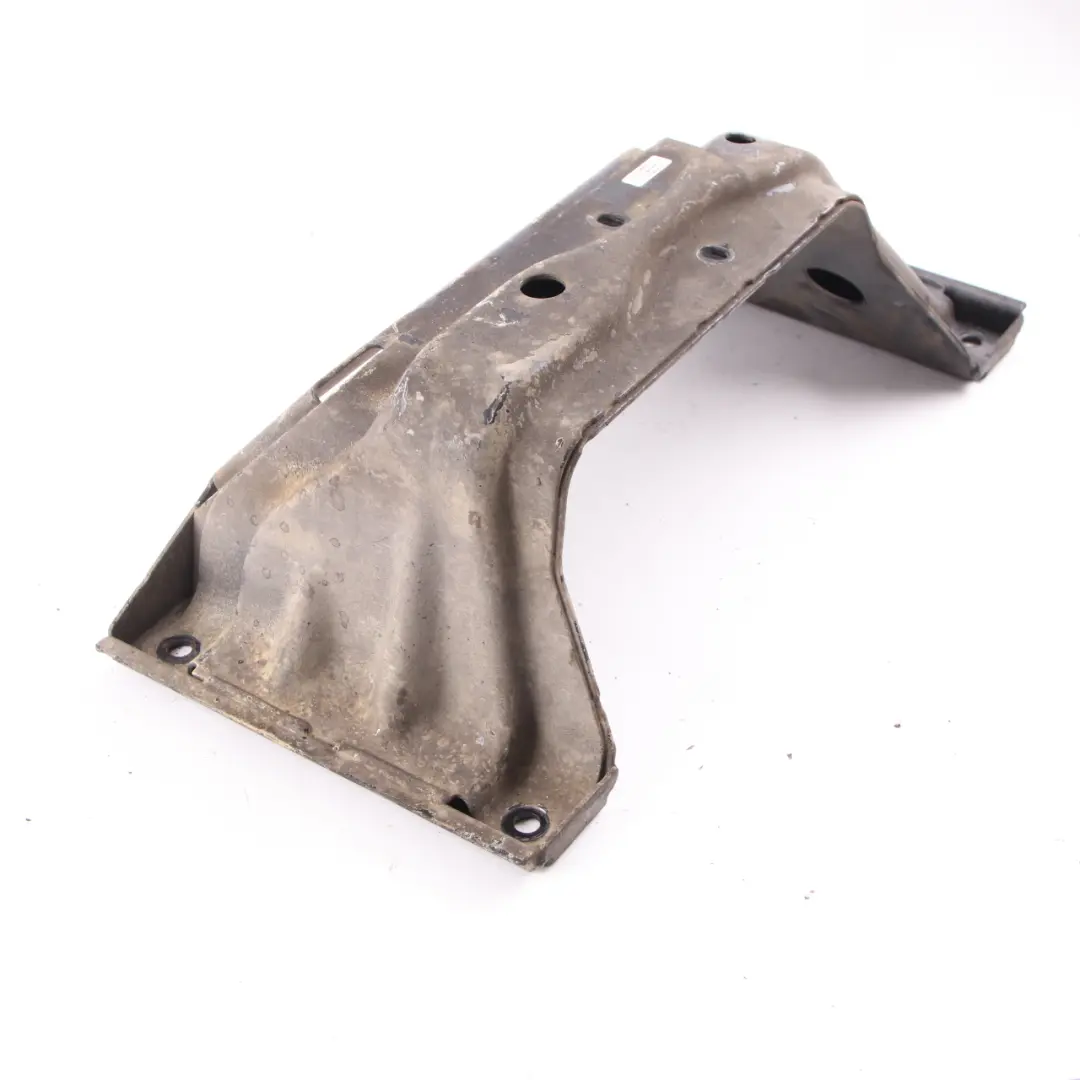 Supporto motore Supporto cambio Staffa portante per Mercedes W639 con numero di parte A6392400601 Mercedes W639 Supporto motore Supporto cambio Staffa portante - SKU A6392400601 - Numero di parte A6392400601