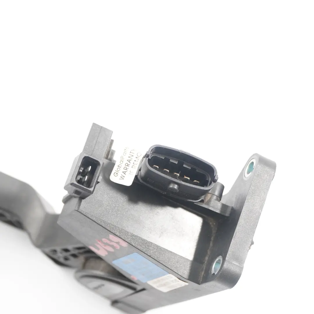 Acelerador Pedal Unidad para Mercedes Vito Viano W639 con número de pieza A6393000704 Mercedes Vito Viano W639 Acelerador Pedal Unidad - SKU A6393000704 - Número de pieza A6393000704