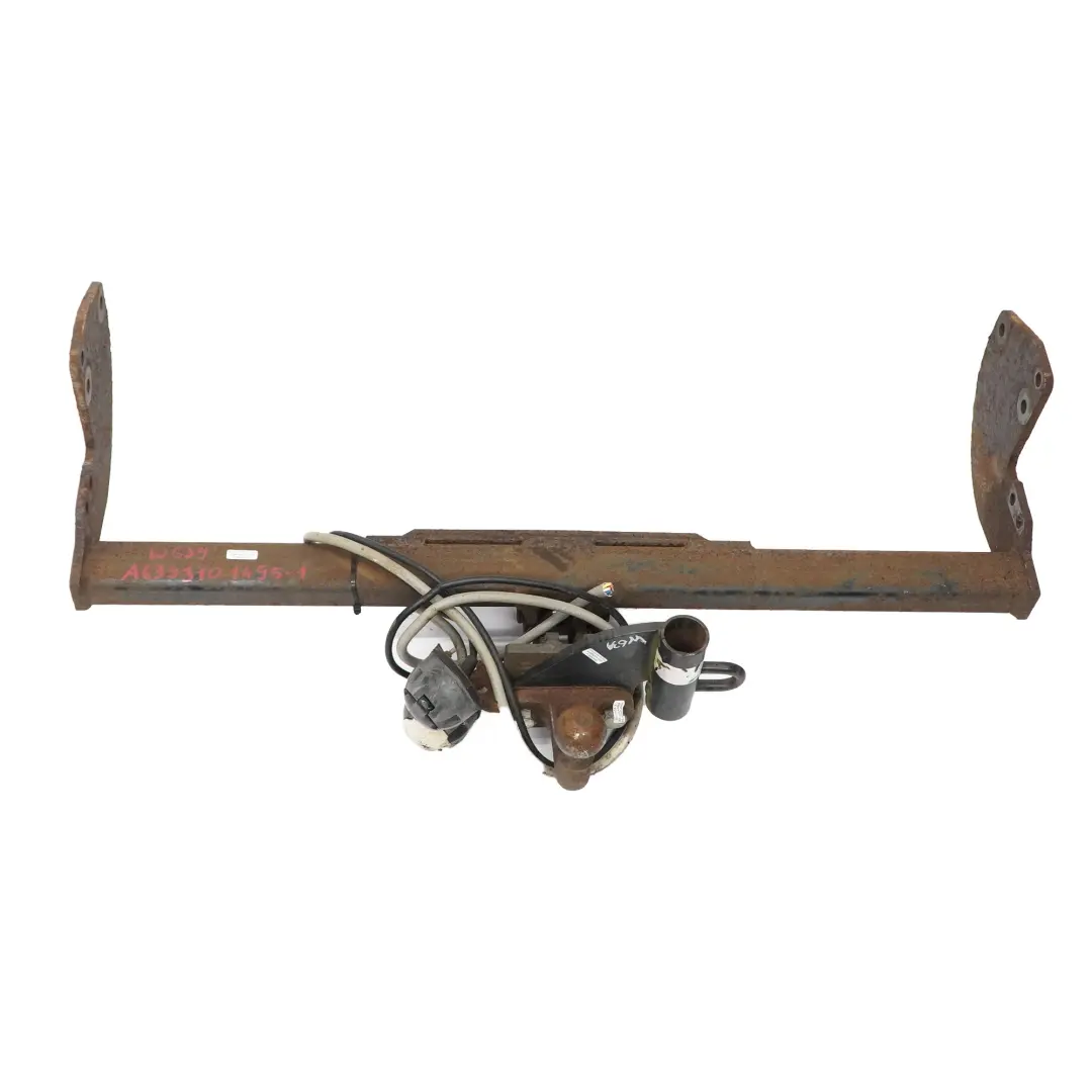 Enganche de remolque trasero Mecanismo barra Parachoques para Mercedes Vito W639 con número de pieza A6393101495 Mercedes Vito W639 Enganche de remolque trasero Mecanismo barra Parachoques - SKU A6393101495-1 - Número de pieza A6393101495