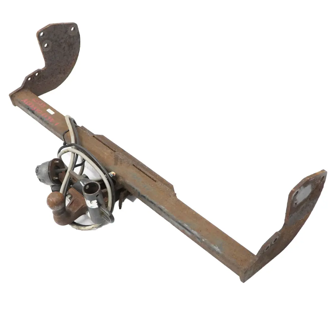 Belka Zderzaka Hak Holowniczy do Mercedes Vito W639 o numerze A6393101495 Mercedes Vito W639 Belka Zderzaka Hak Holowniczy - SKU A6393101495-1 - Numer Części A6393101495